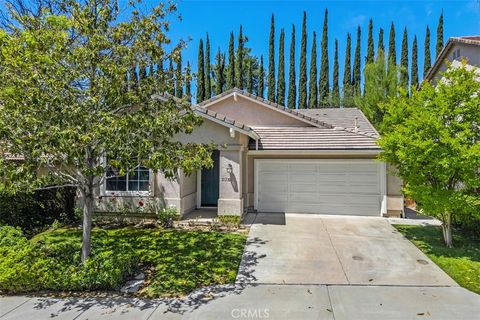 Photo of 31310 Congressional Dr, Temecula, CA 92591 (MLS # OC26090045)