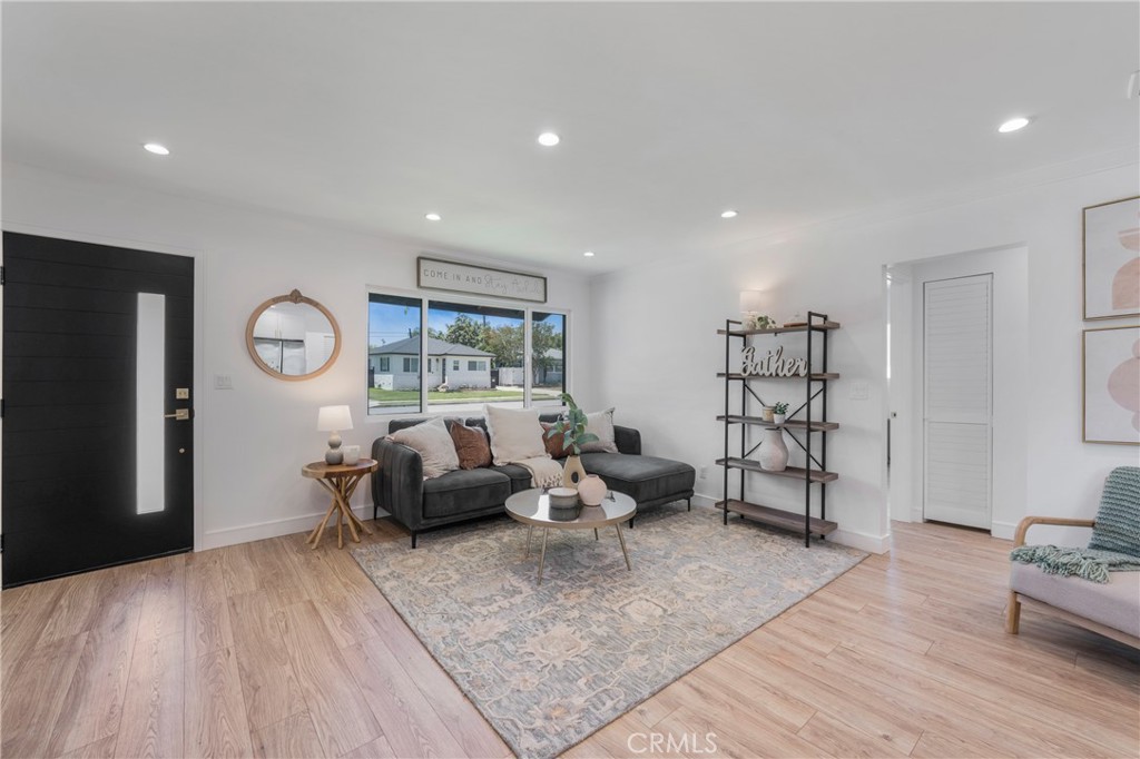 212 Oak Place