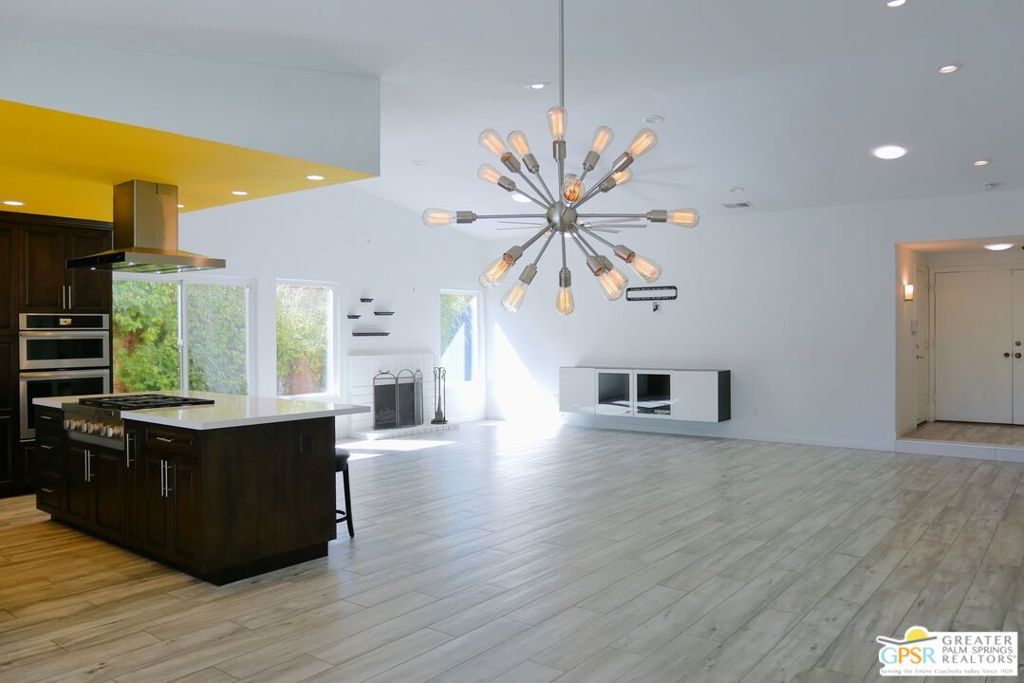 Date Palm Estates - Residential Lease