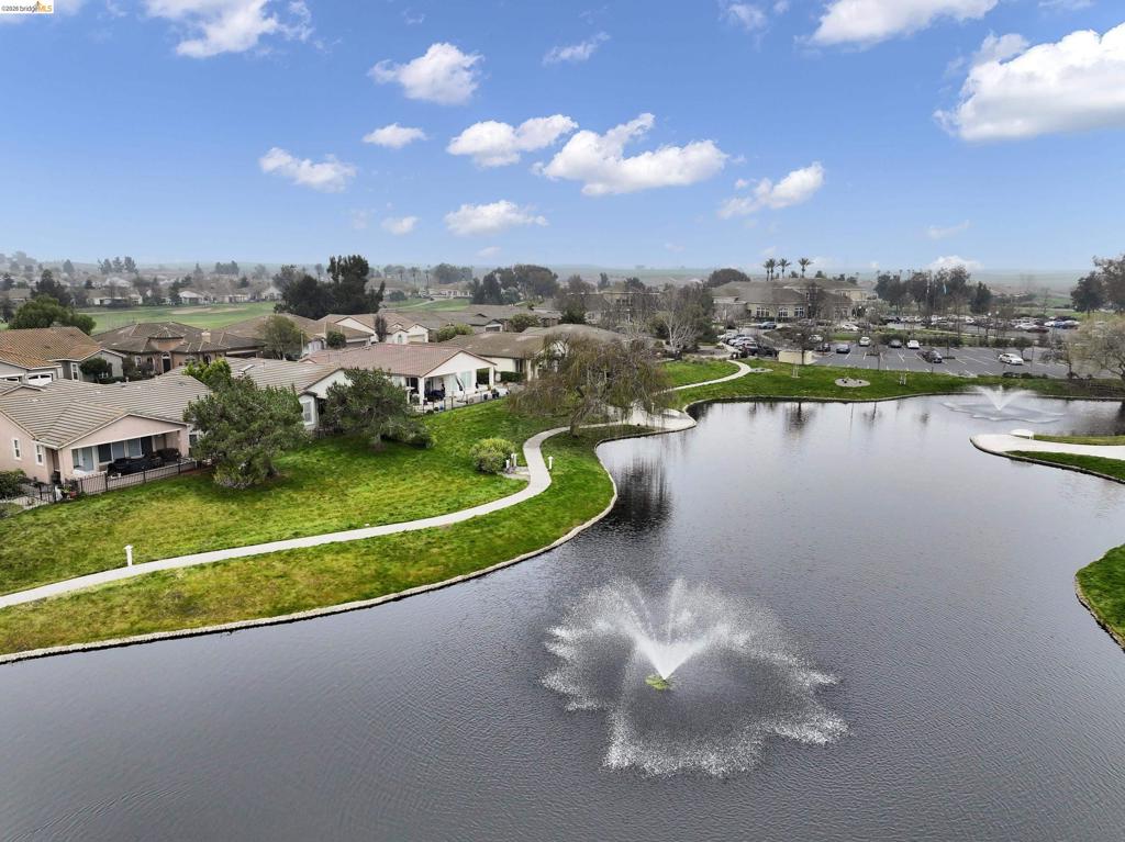342 Desert Forest Ct