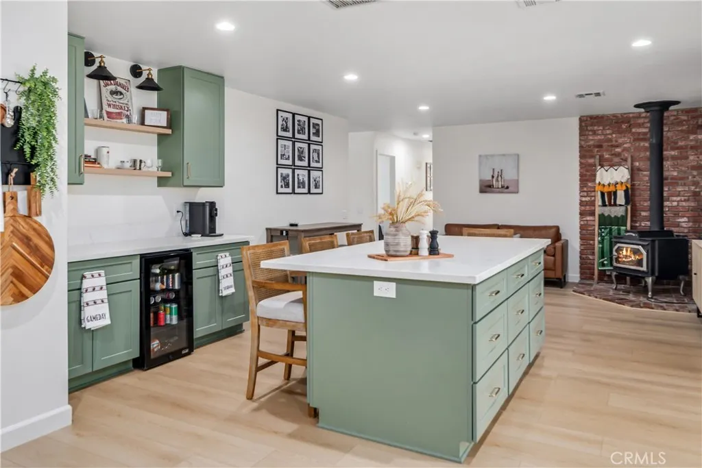 Lancaster, California 93536, United States, 4 Bedrooms Bedrooms, ,2 BathroomsBathrooms,Residential,Active,201307