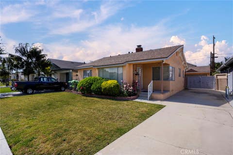 Photo of 4831 W 121st Street, Hawthorne, CA 90250 (MLS # SB26124708)