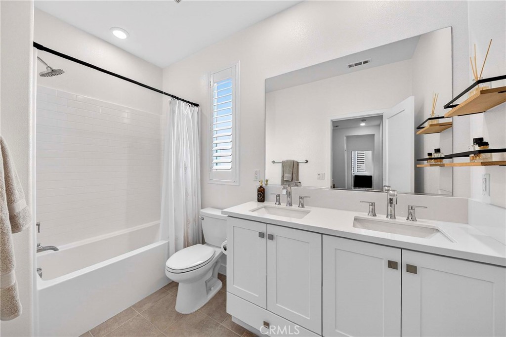 Sol at A-Town - Residential