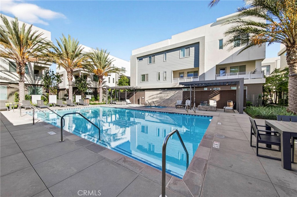 Sol at A-Town - Residential