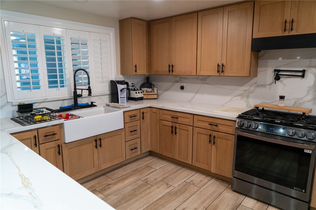 25180 Menifee