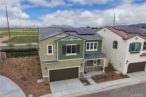26768 Red Drive Menifee CA 92585