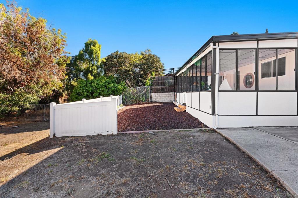 Paradise Hills - Residential