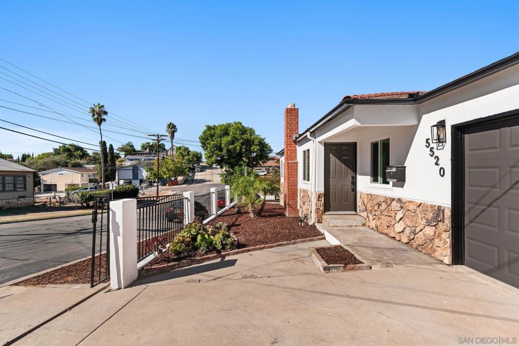 Paradise Hills - Residential