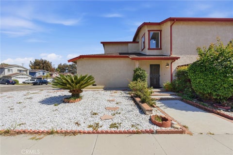 Tiny photo for 10182 Willamette Street, Ventura, CA 93004 (MLS # SR26219944)