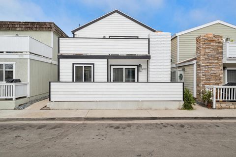 204 David Drive Newport Beach CA 92663