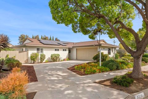 Photo of 3218 Carolyn Circle, Oceanside, CA 92054 (MLS # NDP2602470)