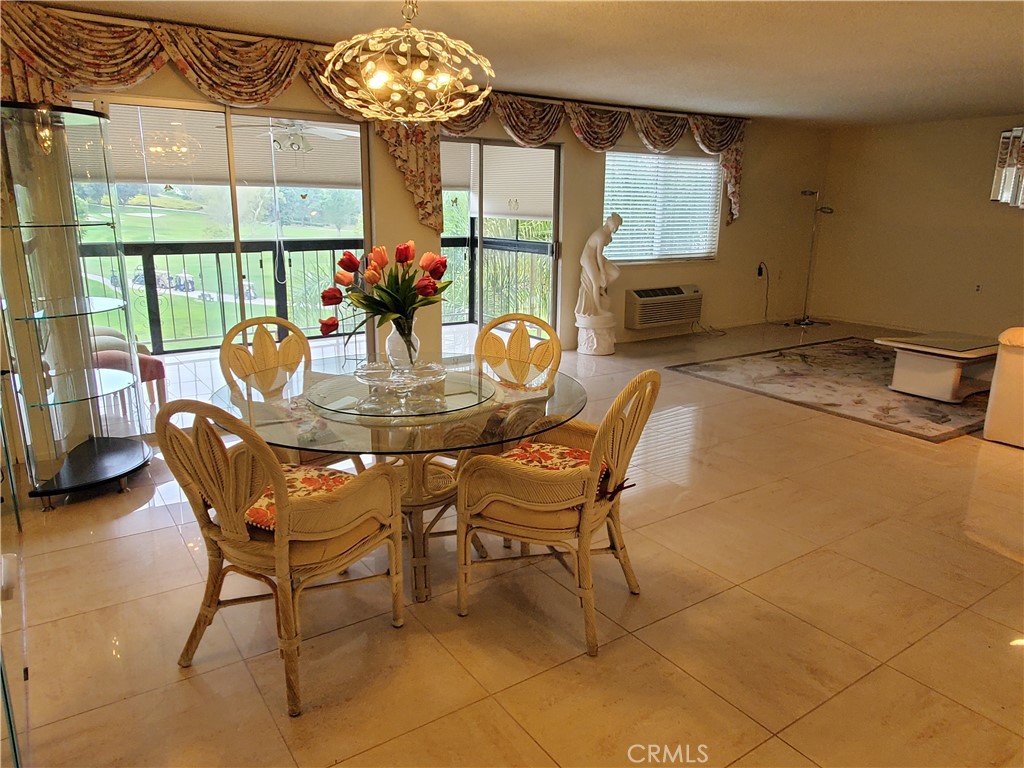 2396 Via Mariposa W 2D