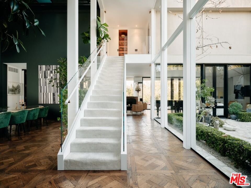 218 Strada Corta Road