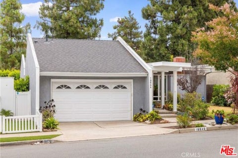 Photo of 18846 Saginaw Drive, Irvine, CA 92603 (MLS # 26988747)