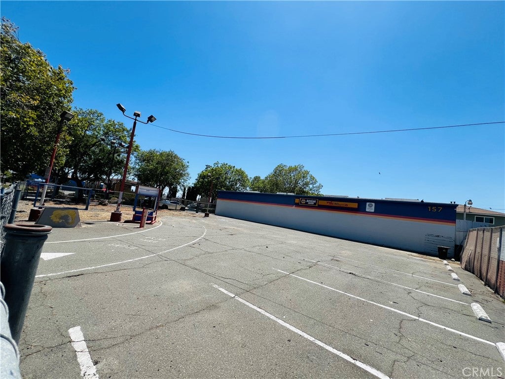 151 N Mountain Avenue