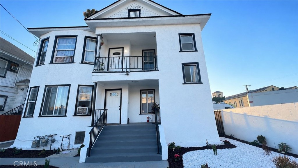 1405 Oak