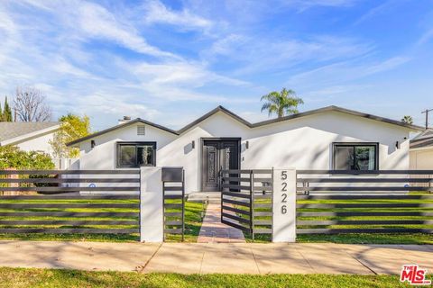 Photo of 5226 Woodman Avenue, Sherman Oaks, CA 91401 (MLS # 26638681)