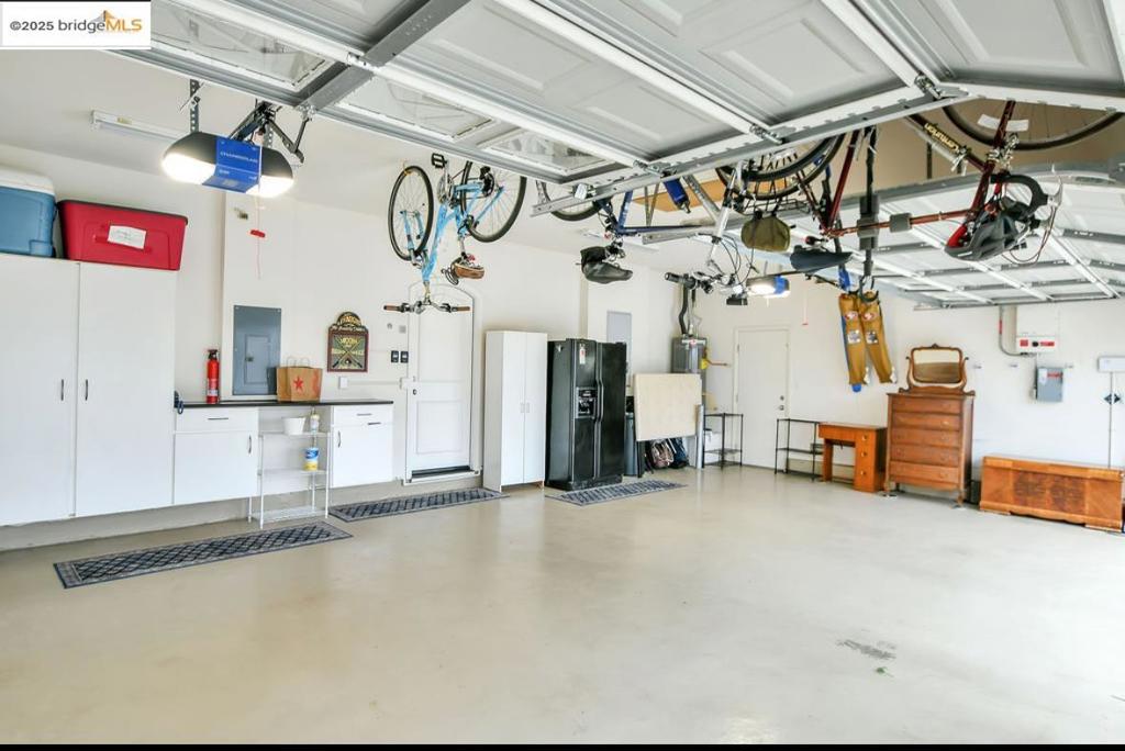 DISCOVERY  BAY - Residential