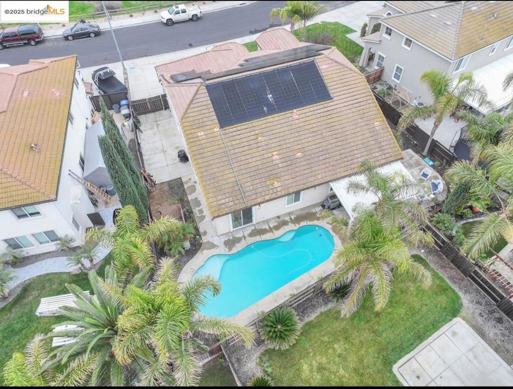 DISCOVERY  BAY - Residential