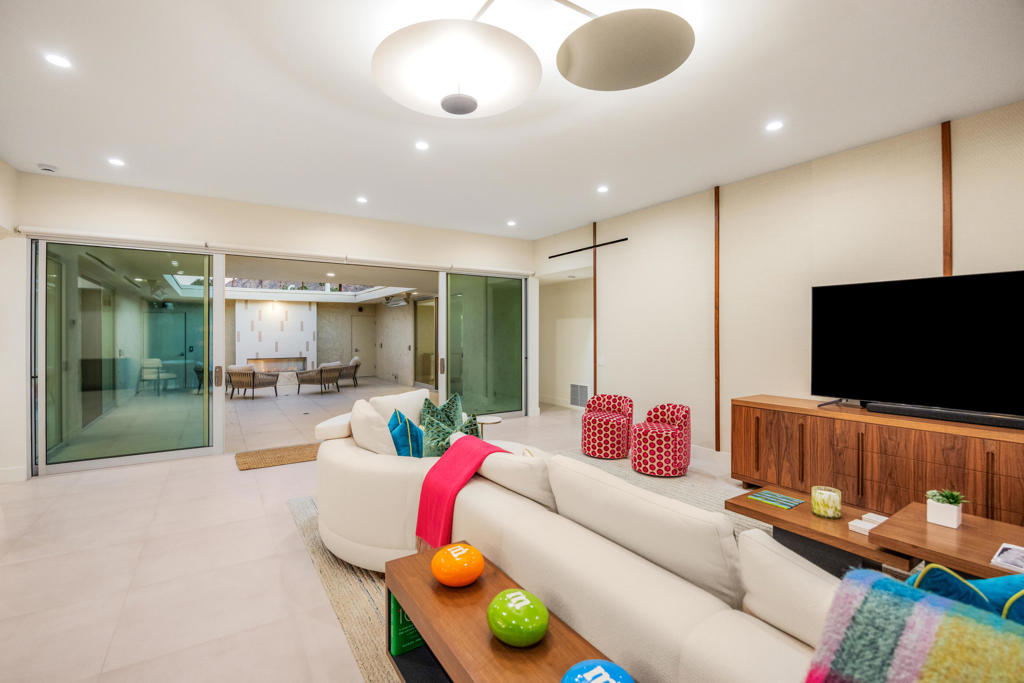 Indian Wells C.C. - Residential