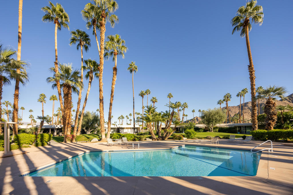 Indian Wells C.C. - Residential