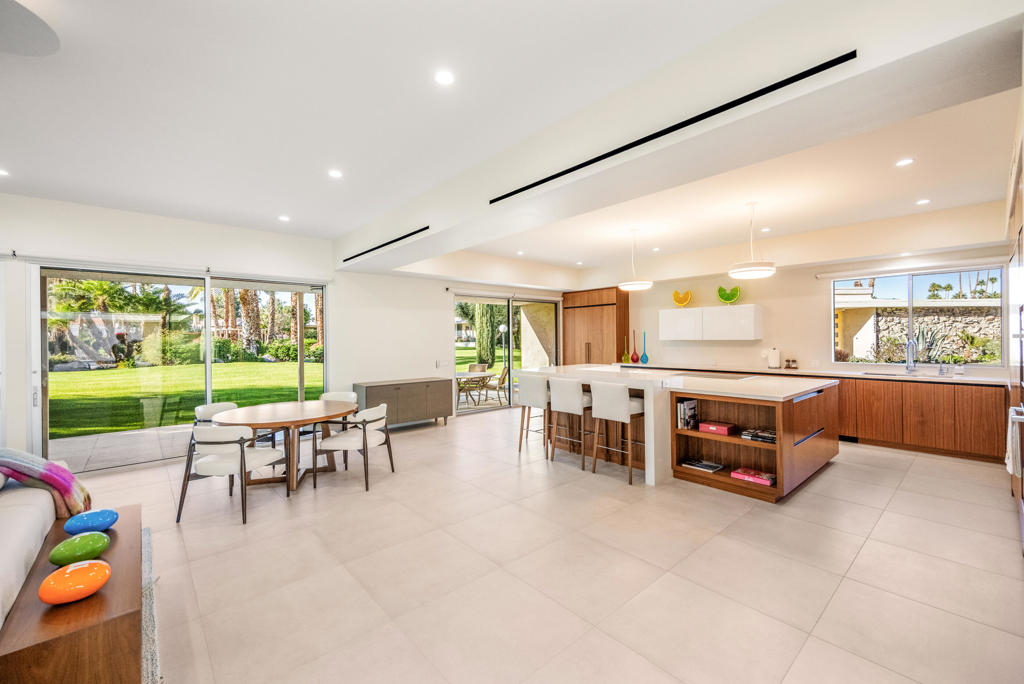 Indian Wells C.C. - Residential