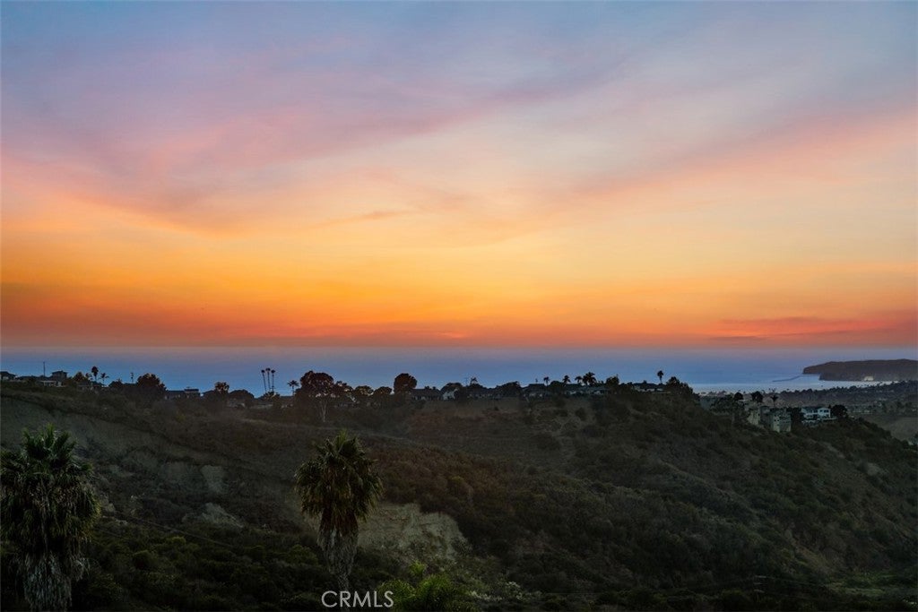 48 Santa Clara