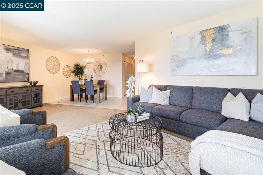 BRICKYARD LANDNG - Residential