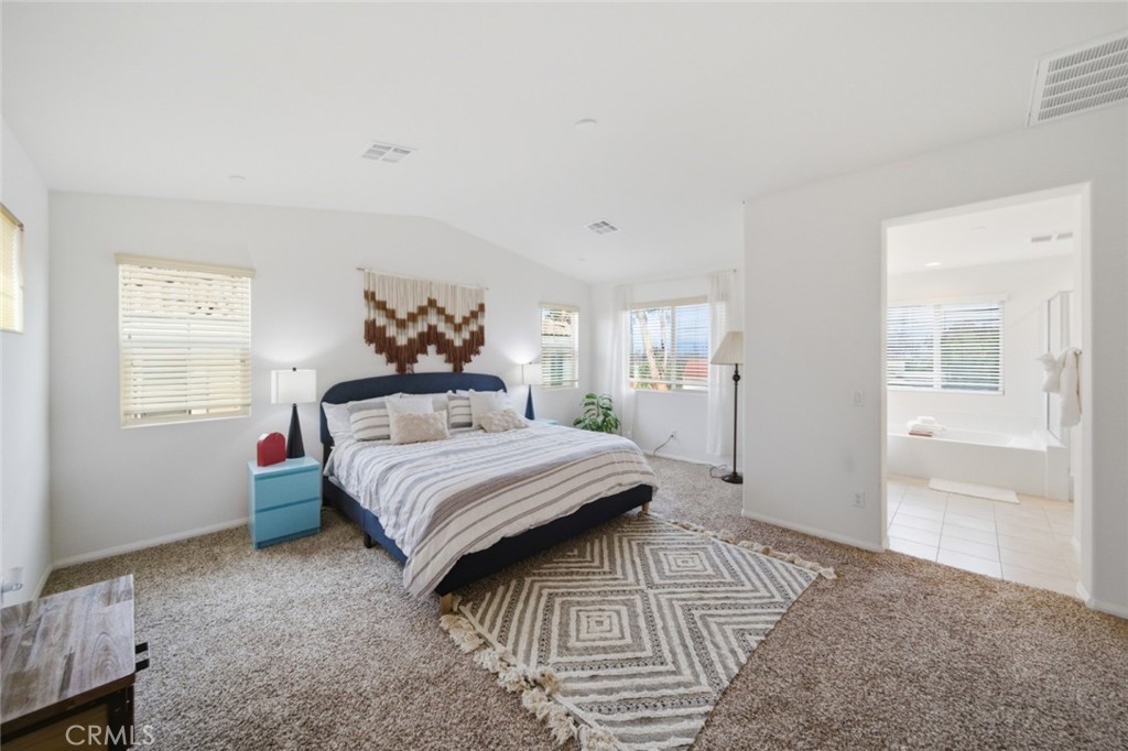 11832 Greenbrier Lane