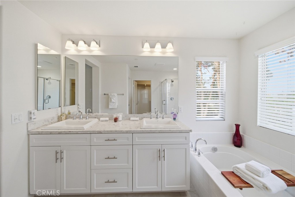 11832 Greenbrier Lane