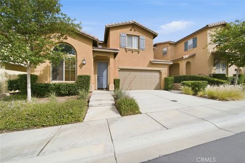 Photo of 11832 Greenbrier Lane, Grand Terrace, CA 92313 (MLS # BB26085236)