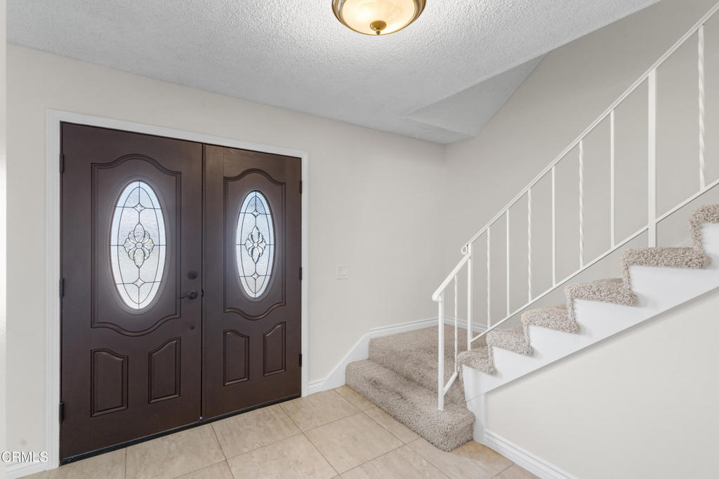 Properties 1566 Cipres Court