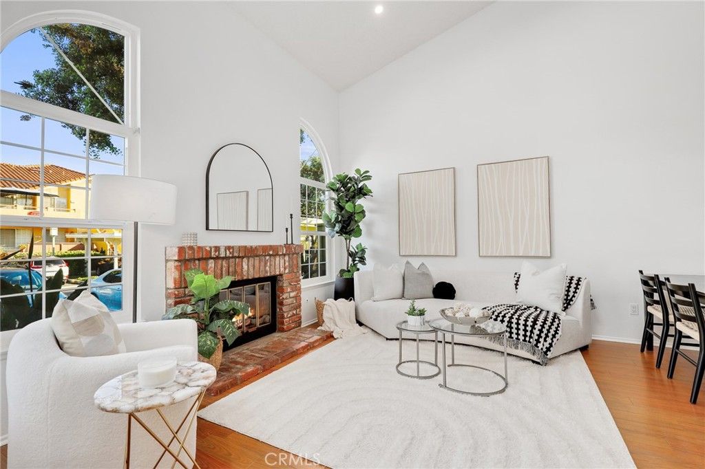 Photo of 55 Costero Aisle #239, Irvine, CA 92614 (MLS # OC25243087)