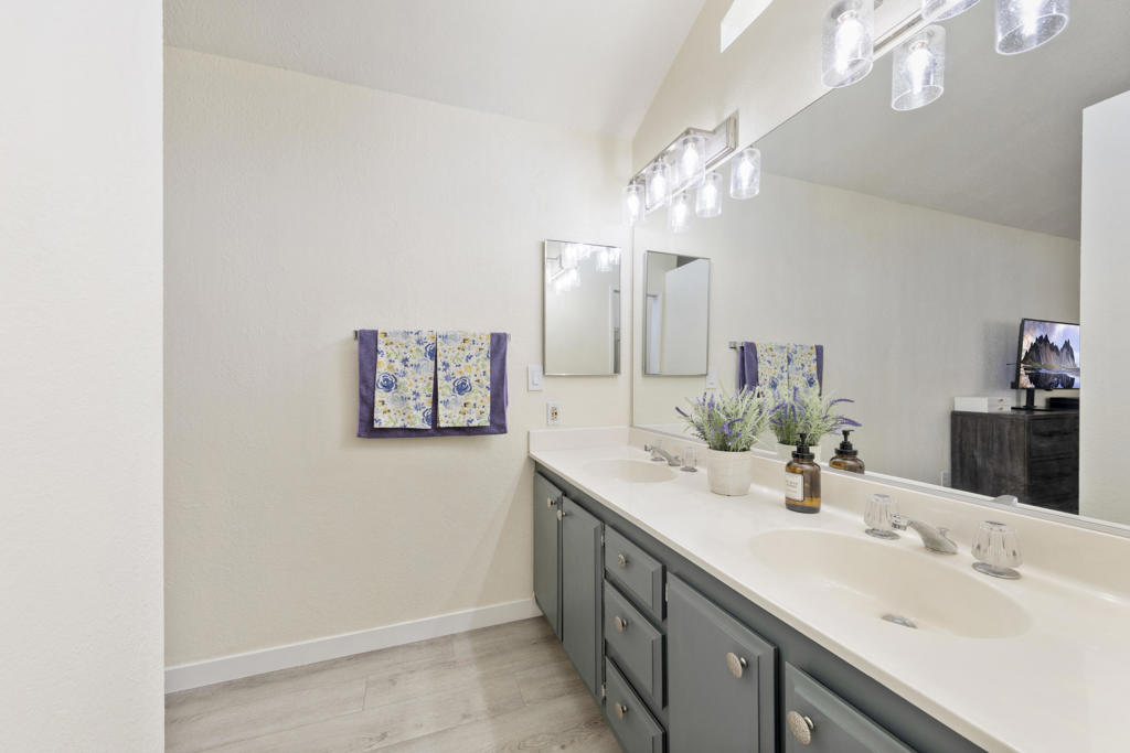 Golden Sun Estates - Residential
