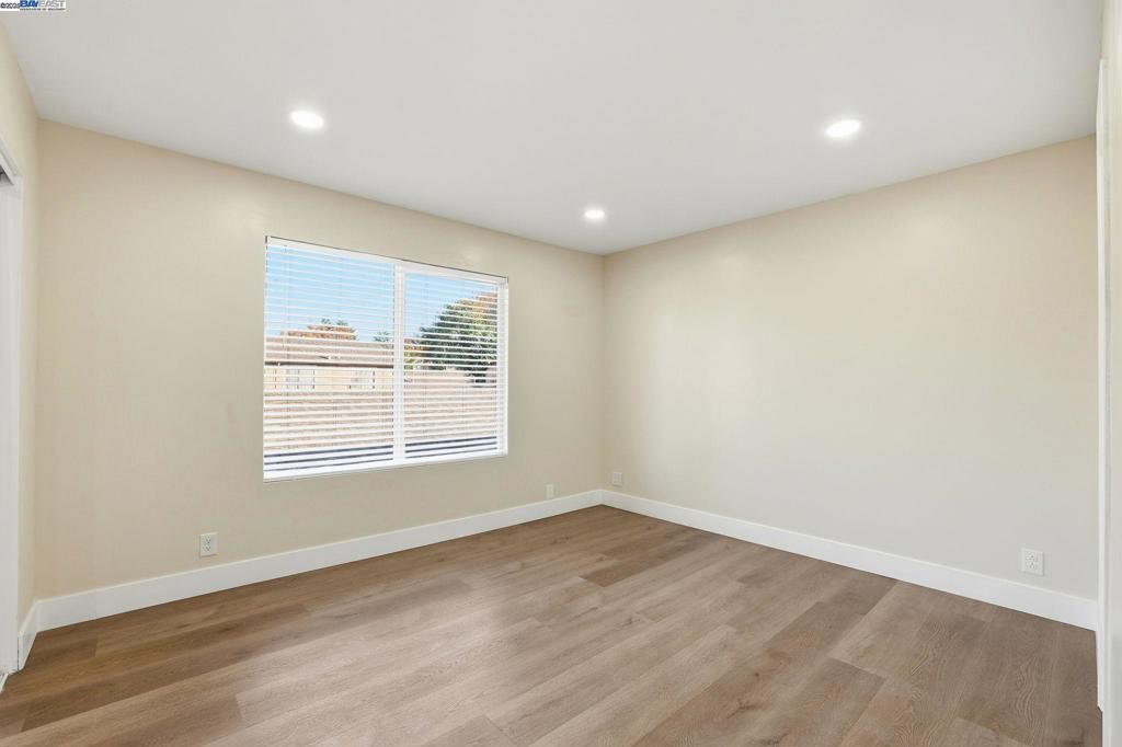 EVERGREEN - Residential