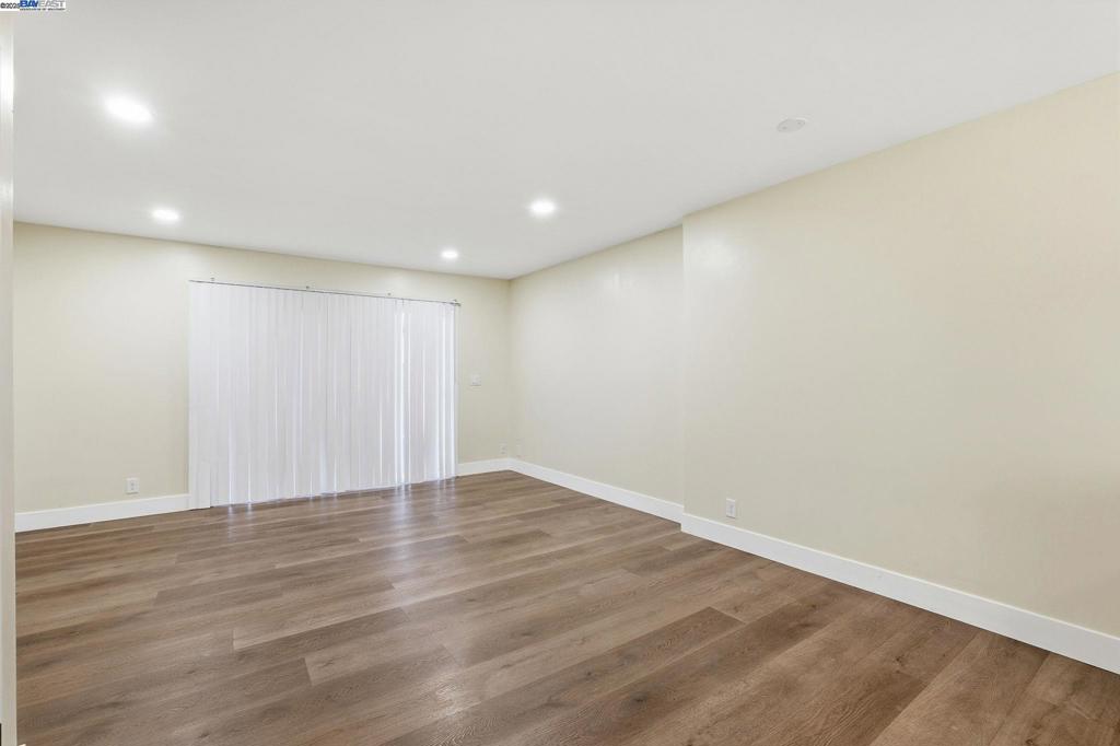 EVERGREEN - Residential