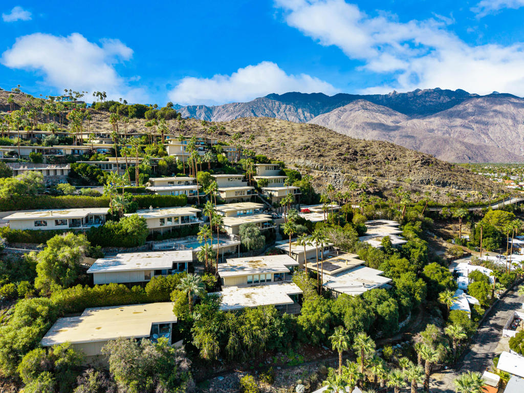 2014 Southridge Drive