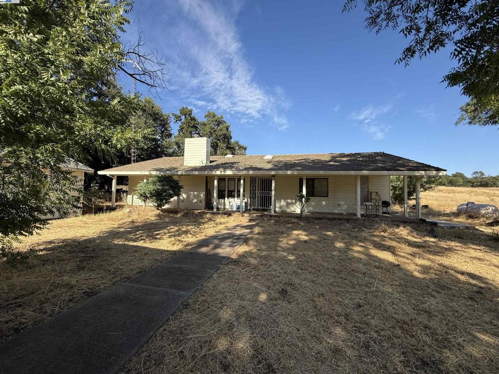 5893 Fruitland Rd