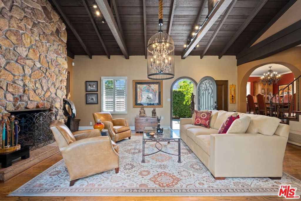 Photo of 6657 W 5th Street, Los Angeles, CA 90048 (MLS # 25584839)