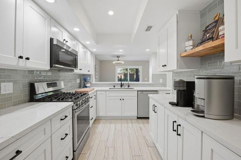 Photo of 2992 Brandon Circle, Carlsbad, CA 92010 (MLS # NDP2603254)