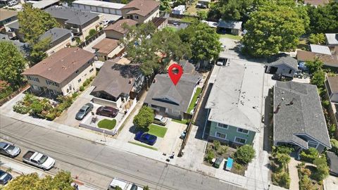 Photo of 362 S Willard Avenue, San Jose, CA 95126 (MLS # ML82045943)