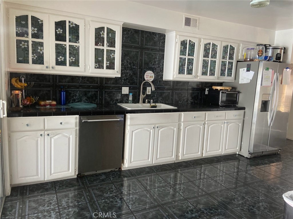 9017 Arrington Avenue