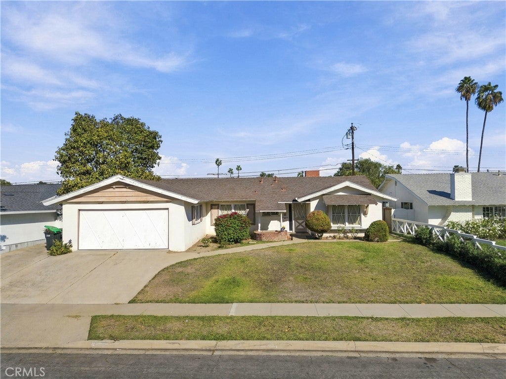 3076 Madeira