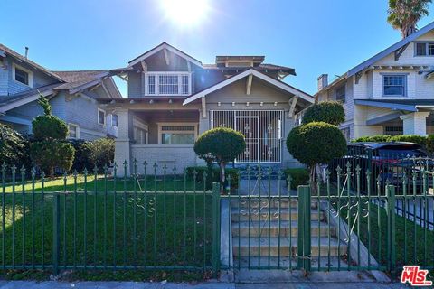 Photo of 2266 Cambridge Street, Los Angeles, CA 90006 (MLS # 25611991)