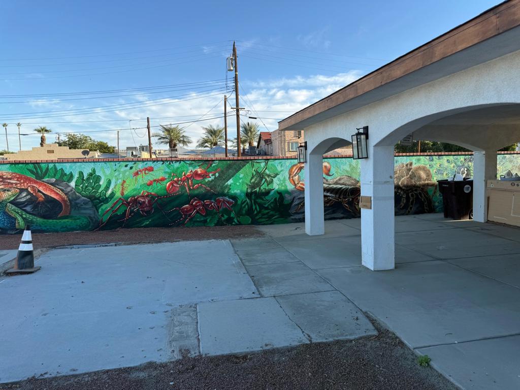 Properties 4 810 Vine Avenue