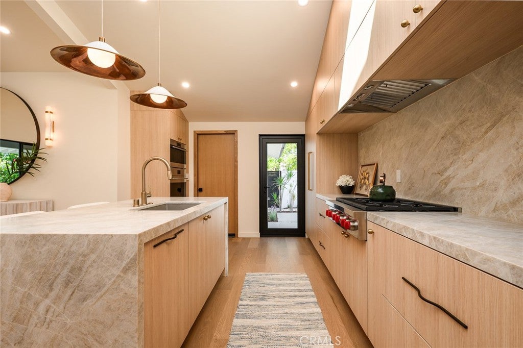 5 Maritime, Corona Del Mar CA 92625 - Photo 15