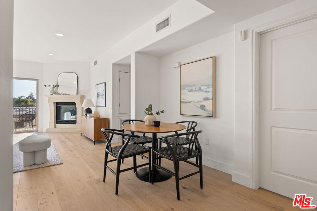 8238 W Manchester Avenue 405