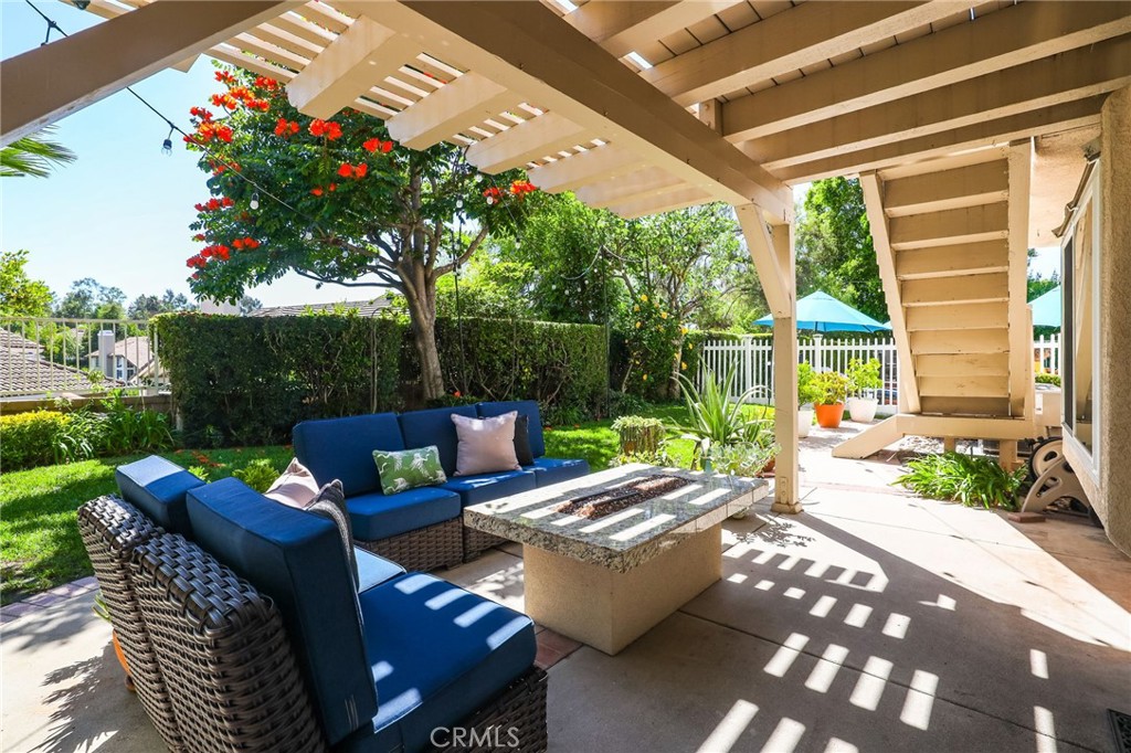 21861 Caminito Drive