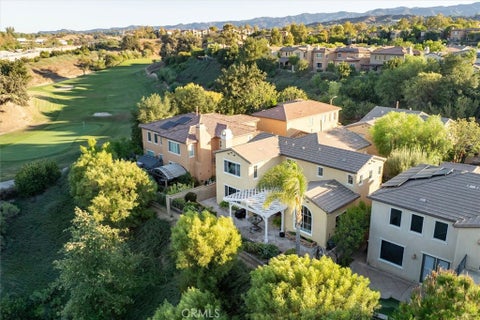 Photo of 25337 Los Arqueros Drive, Valencia, CA 91381 (MLS # SR26212952)