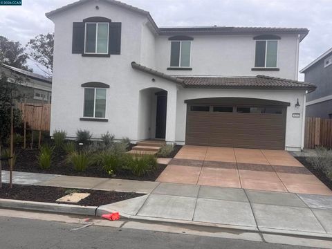 Photo of 4202 4202 Markovich Court, Richmond, CA 94806 (MLS # 41125695)